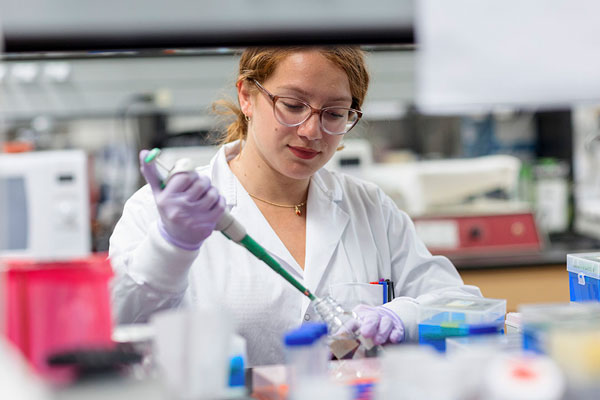 Veterinary Microbiology student in a lab